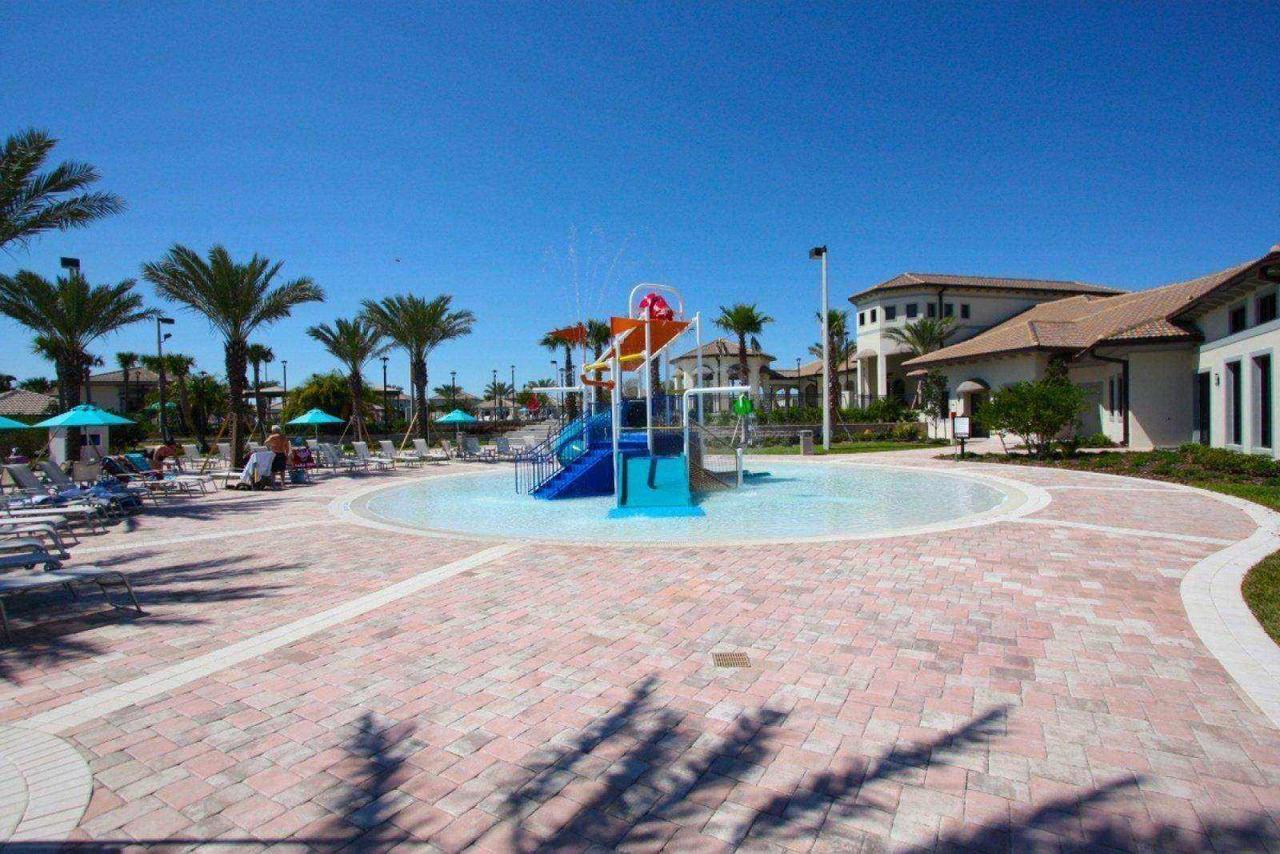 Gorgeous 9 Bedroom Pool Home Sleeps Up To 24 People Davenport Exterior foto